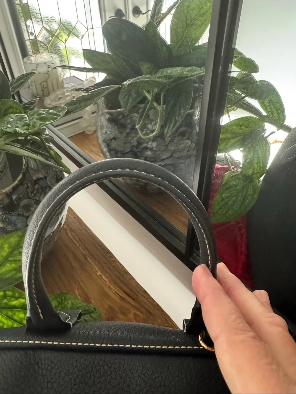 CAROLINA HERRERA / Blasón s medium handbag (authentic)